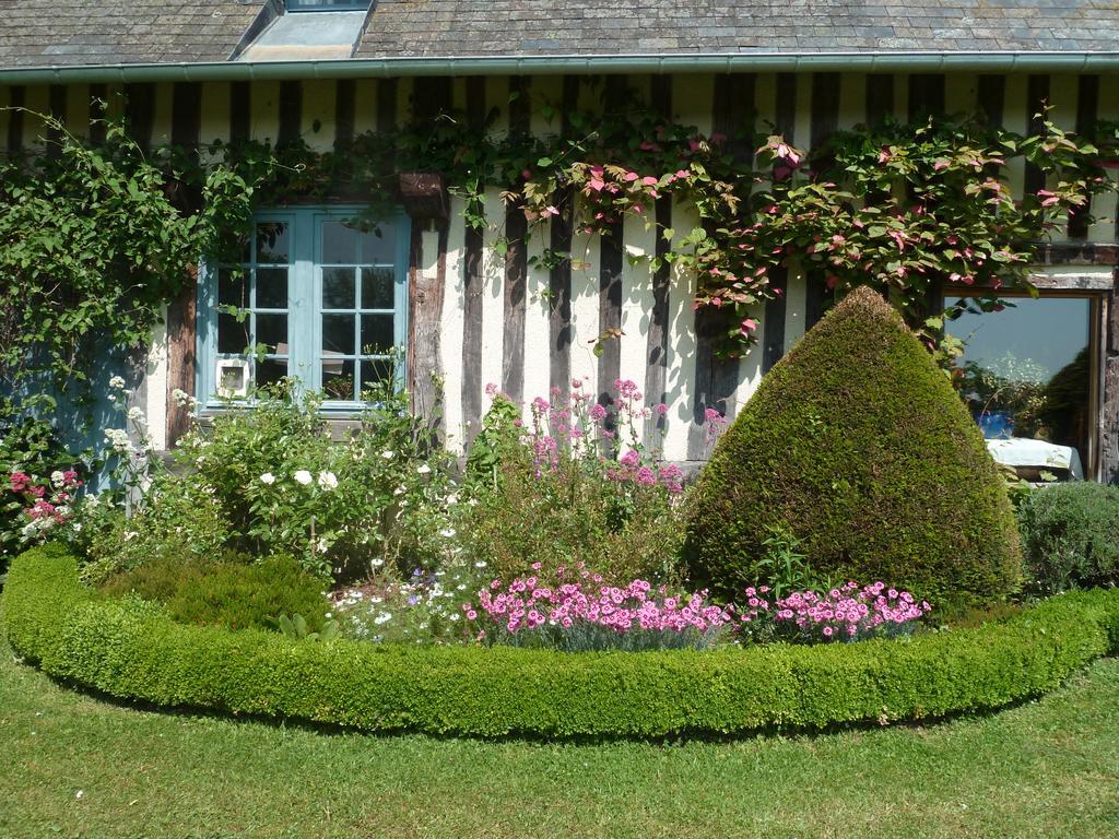 Chambre D'Hote Pres De Deauville Surville  Εξωτερικό φωτογραφία
